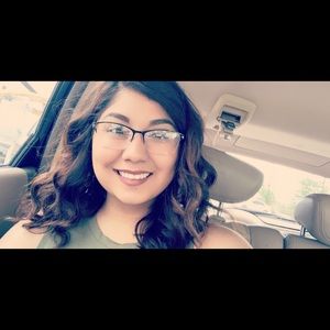 Meet your Posher, Brisa